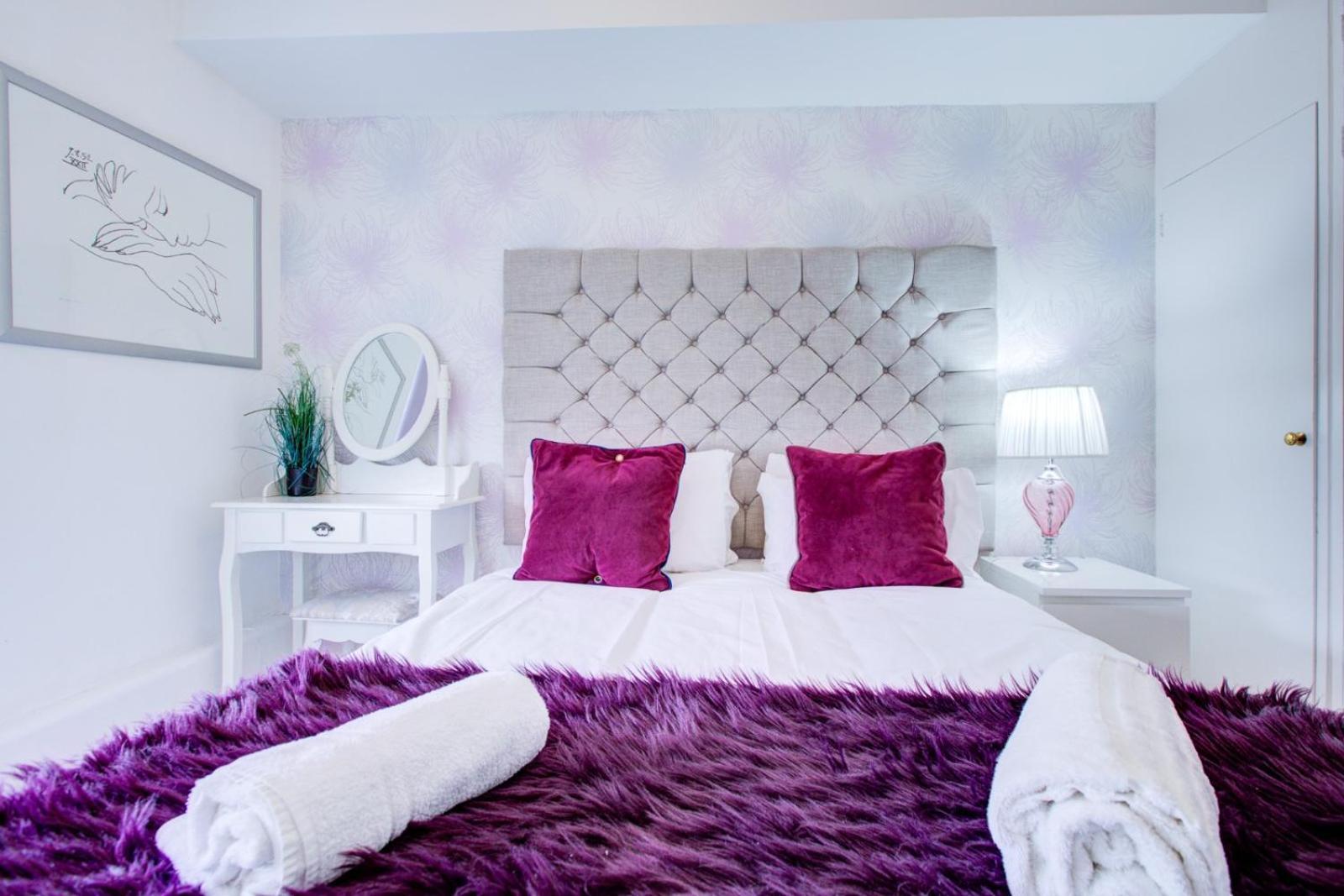 Modern, Family-Friendly Apartment By Hyde Park & Museums Londra Esterno foto